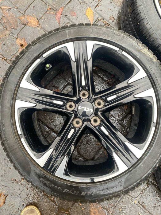 продам 3 диска Kia K5 GT  245/35/18 Pirelli P Zero