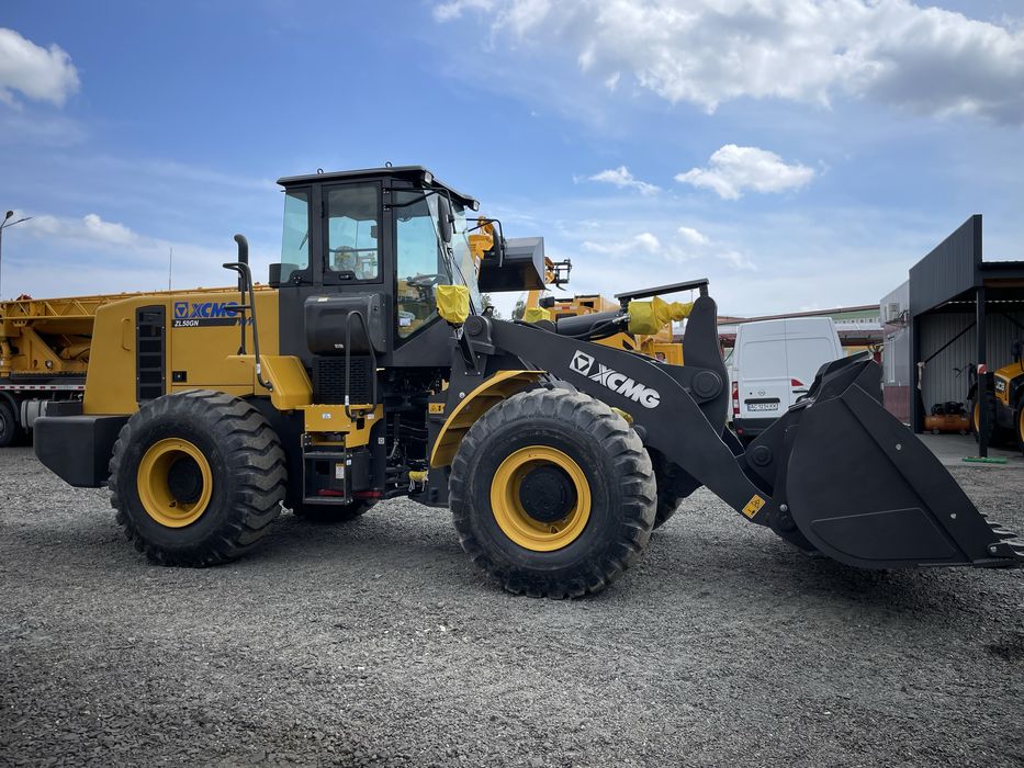 Фронтальний навантажувач XCMG ZL 50 2026