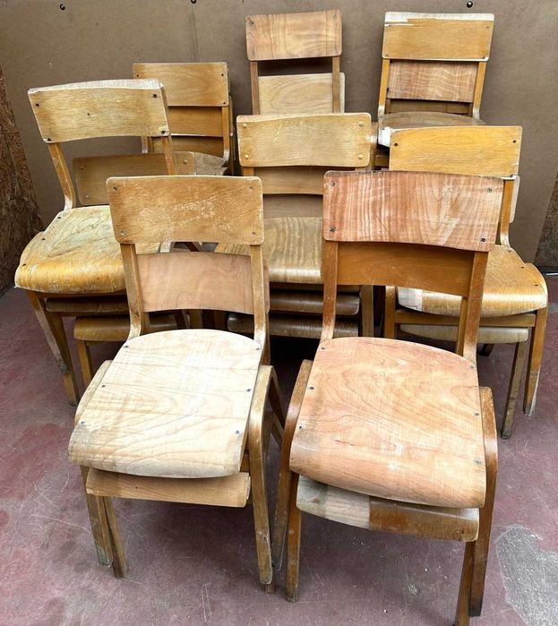 Cadeiras antigas, conjunto de 25 unidades  em faia da Lamstak dos anos 50,