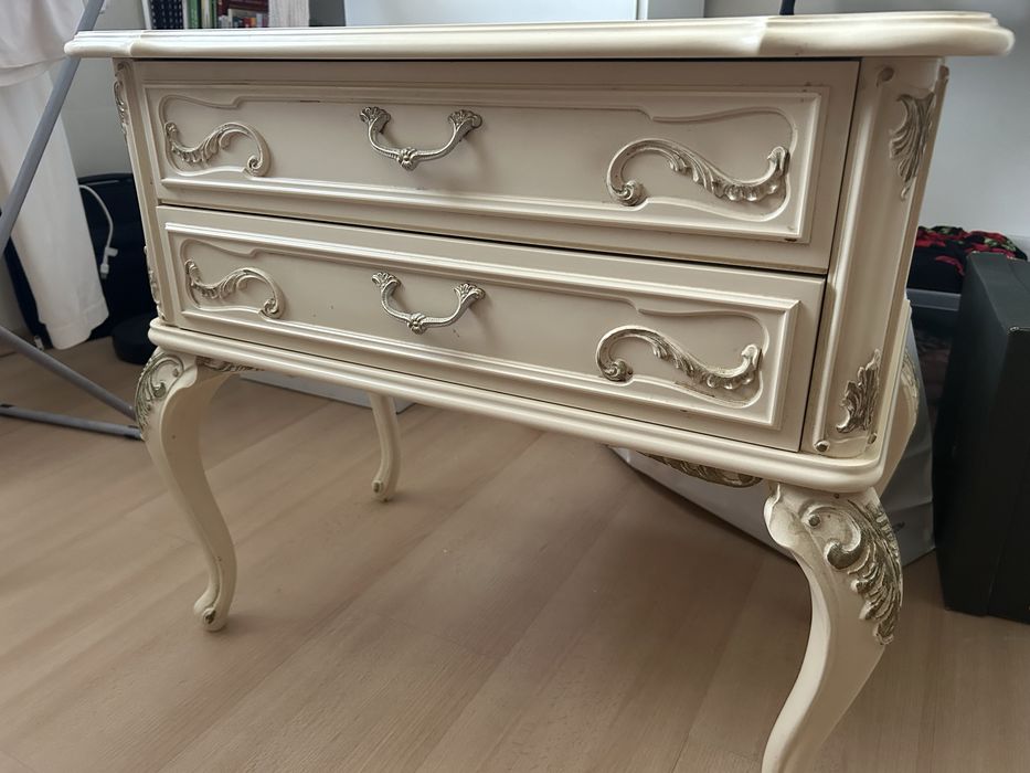 Szafka ludwikowska zabytkowa, stan bardzo dobry