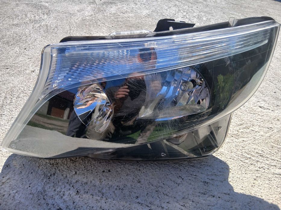 ліва фара мерседес віто 447