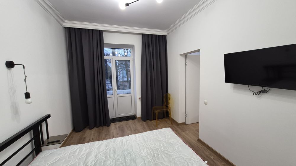 Сдам 2 ком с АО, Центр, Мебель, Техника