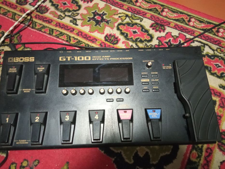 boss gt 100 - Купити музичні інструменти - Ціна на OLX.ua