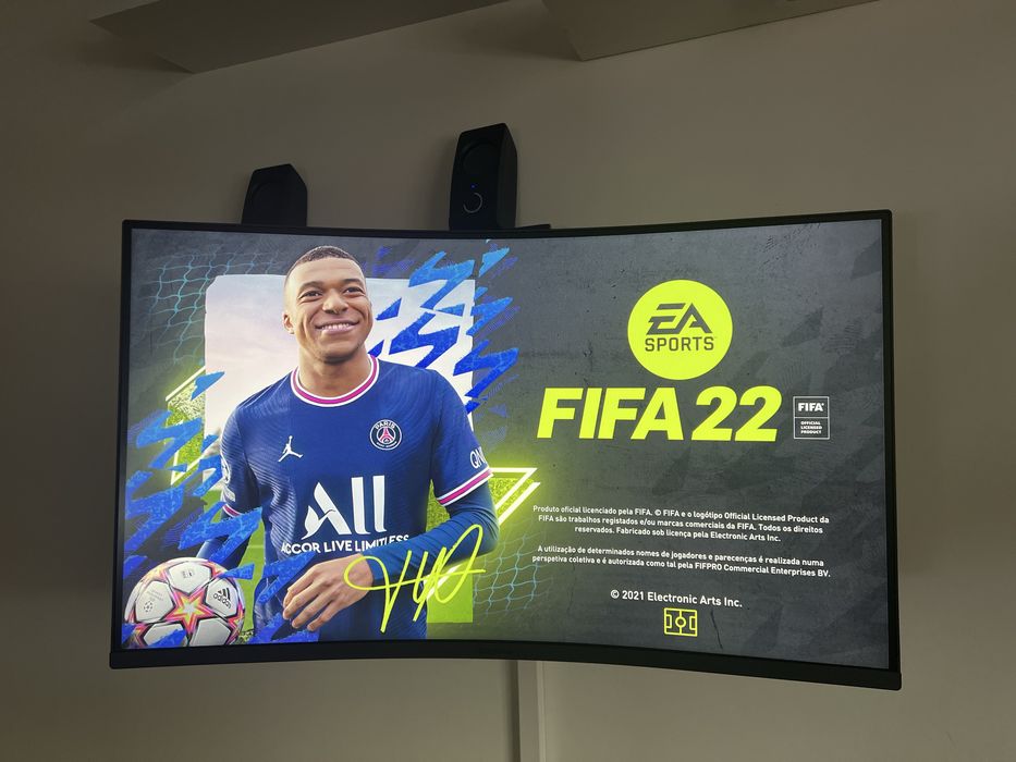 FIFA 22 e FIFA 23 PS5