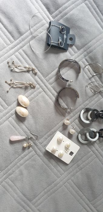 Kolczyki mix różne nowe