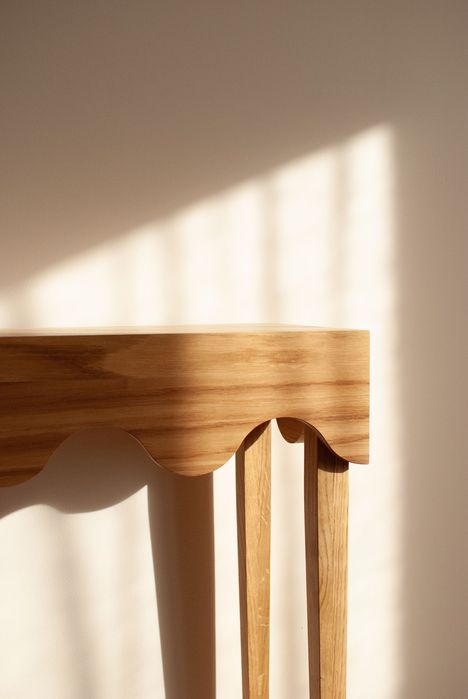 Wyjątkowa Dębowa konsola w stylu mid century modern
