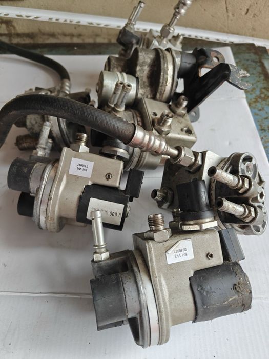 Ремонт газових метанових редукторів екофул. Каді .тауран . Пасат. Шкода.
