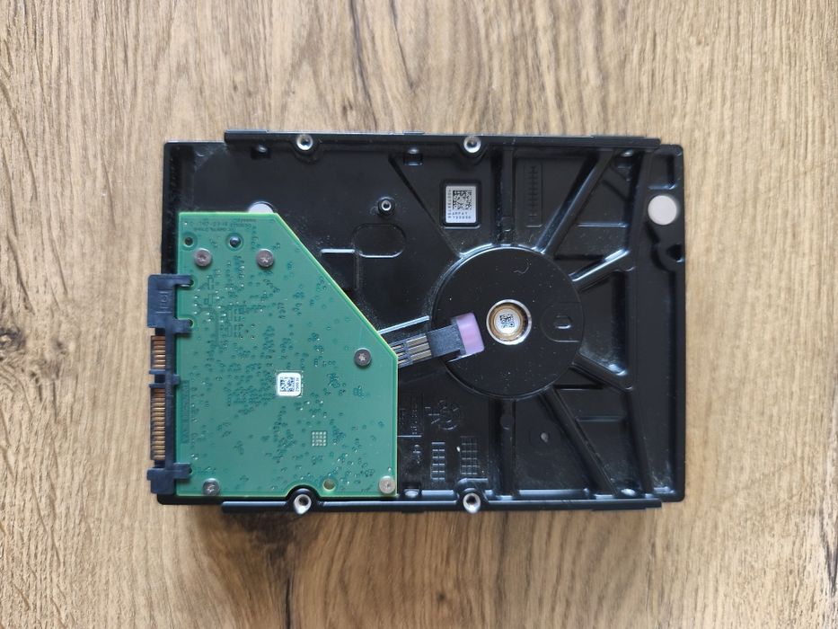 Dysk HDD BarraCuda 2TB 7.2K 64MB SATA III 3.5'' ST2000DM006