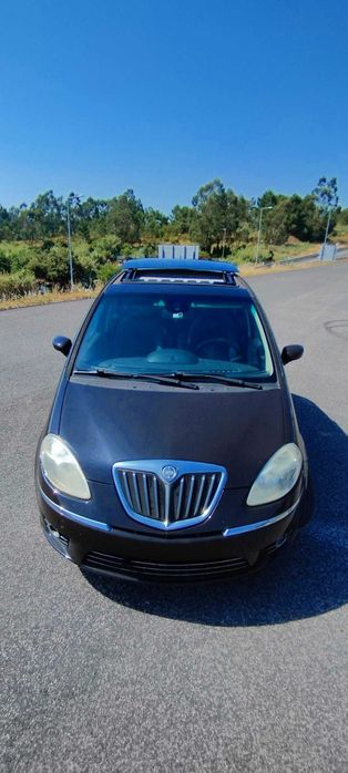 Lancia Musa 1.3 MultiJet c/ caixa automática