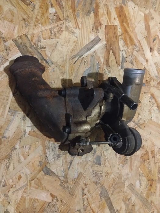 Турбіна Turbina Citroen C5 Peugeot 206 406 307 2.0 HDI K03321246
