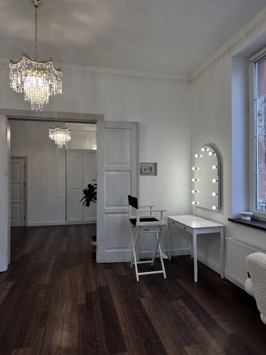 Оренда робочого місця для майстра манікюру, Івано-Франківськ, центр