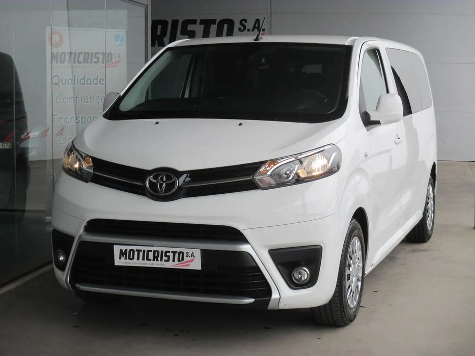 Toyota Proace Verso 1.5 D-4D L2 1.2T Comfort 9L PDL