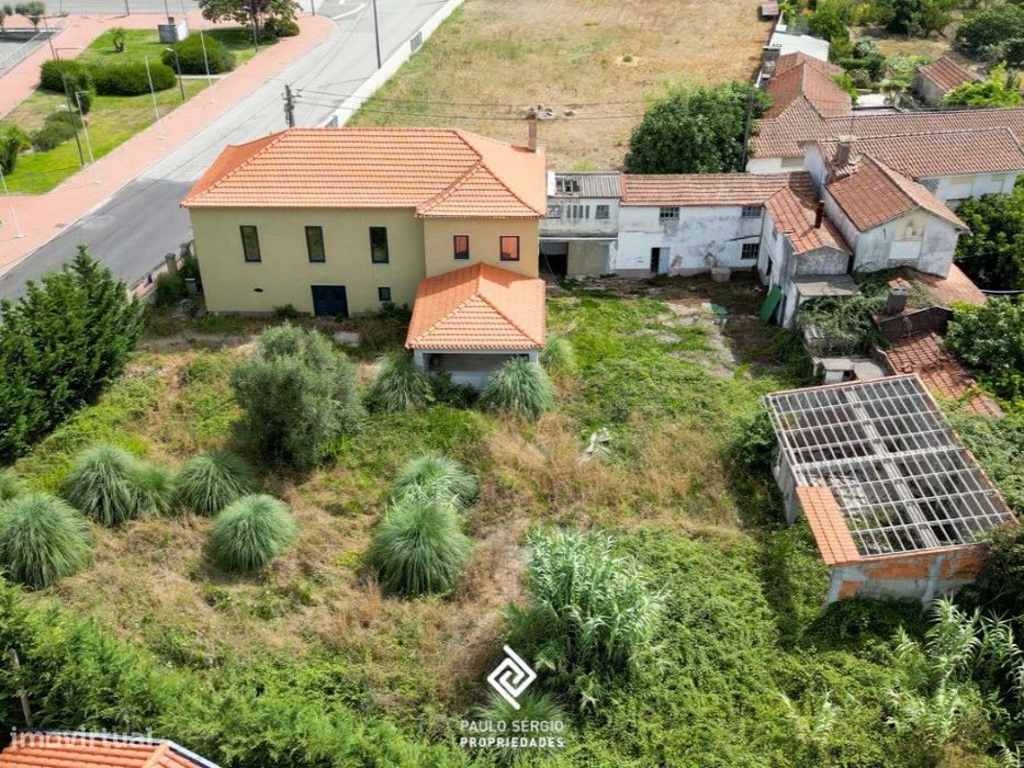Fantastic Unfinished T4+2 Villa Opposite the Continente Supermarket in Avanca