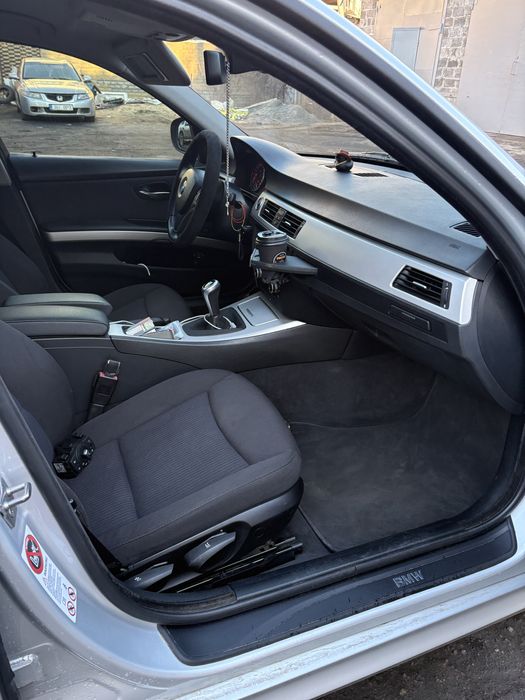 Продам BMW E91 2009 Touring