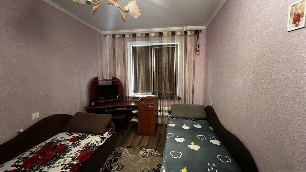 Продається 2 кім.квартира з ремонтом в м.Бурштин