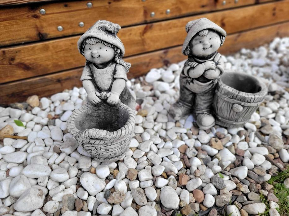 Figurki ogrodowe doniczki krasnal ogrodowy skrzat