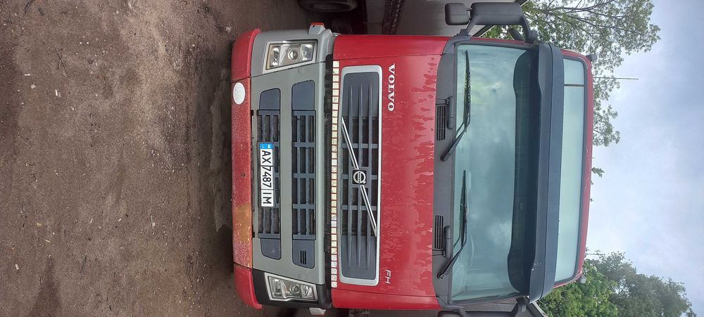 VOLVO FH13 тягач з прицепом