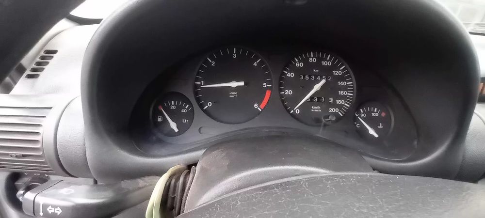 Vendo Opel Corsa B 1.5 TD motor izuso
