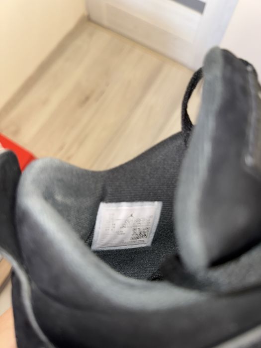 Air Jordan 4 Black Cat