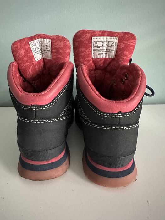 Granatowe buty trapery Timberland 30,5