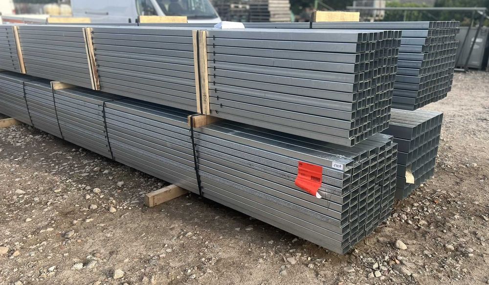 Profil stalowy ocynkowany 80/80/3  80x80x3