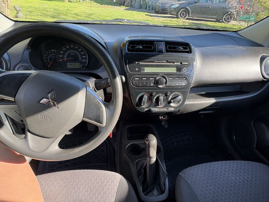 Mitsubishi space star
