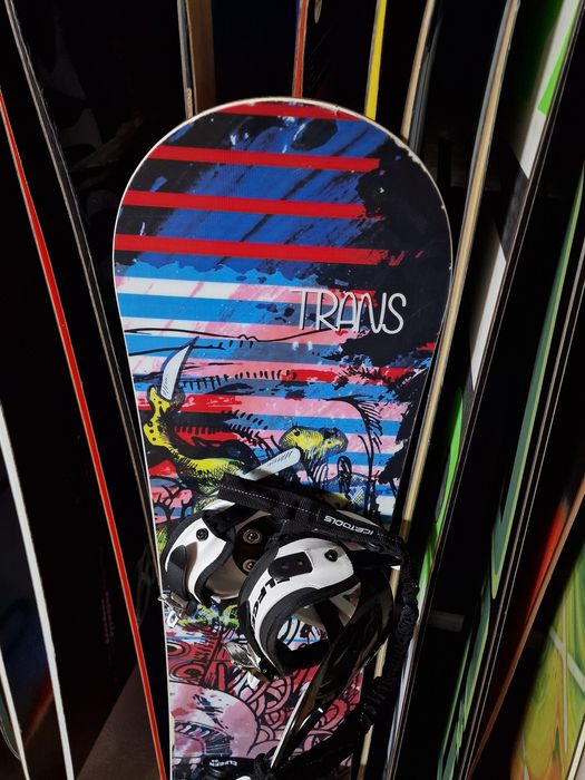 Komplet deska snowboardowa Trans Style 135 cm z wiązaniami