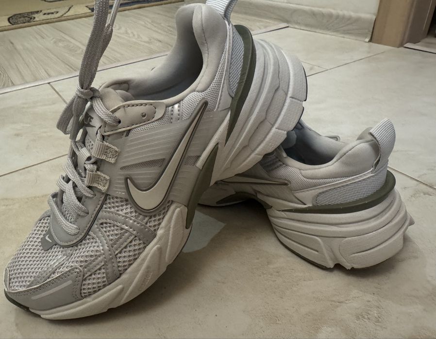 Продам кросовки Nike