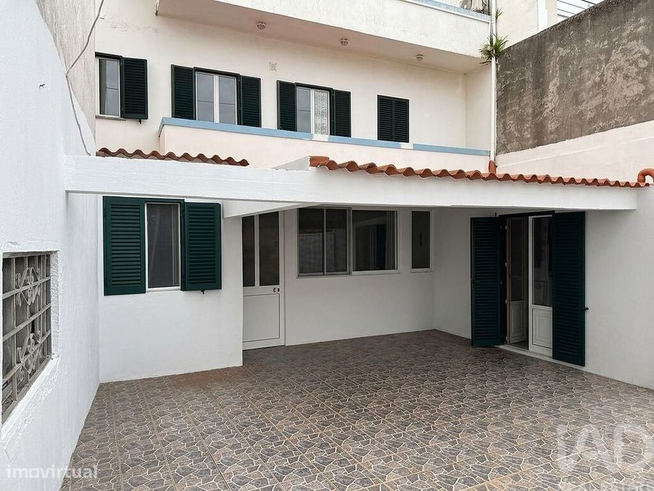 Apartamento T3 em Praia da Vitória
