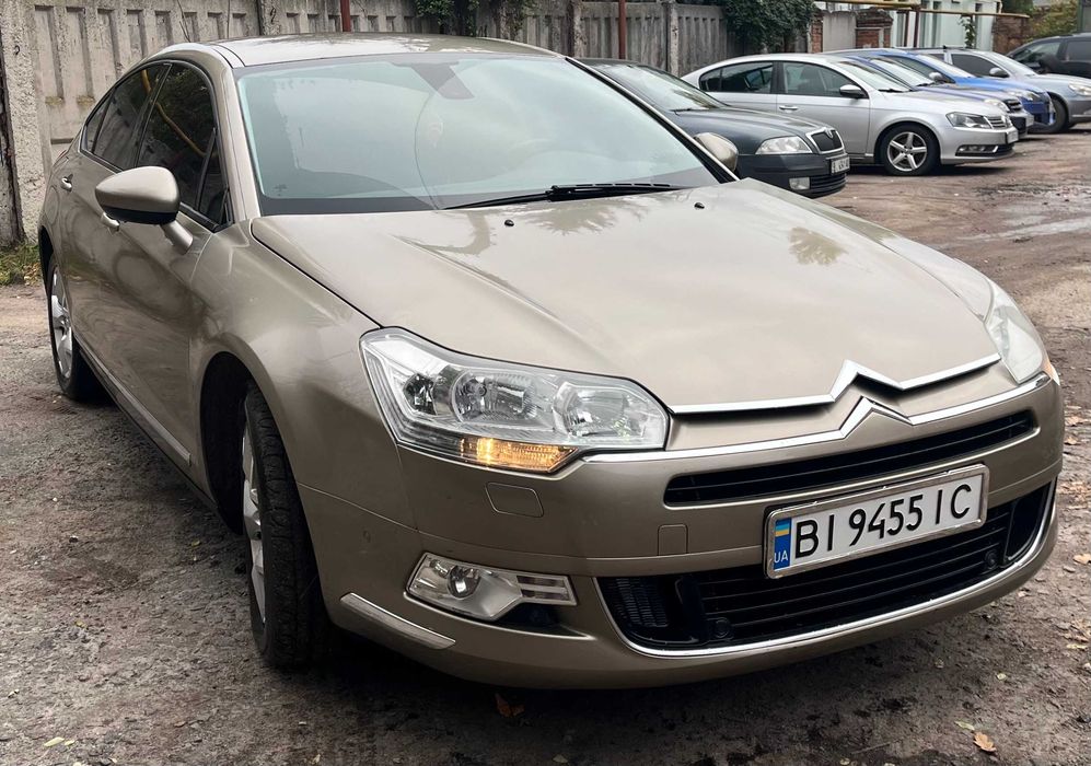 Автомобіль Citroen c5