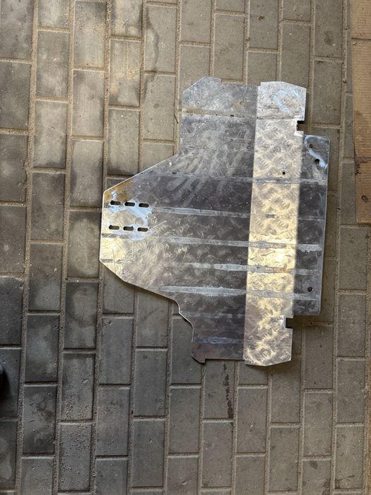 Osłona Płyta Silnika Miski olejowej  Subaru Forester II SG