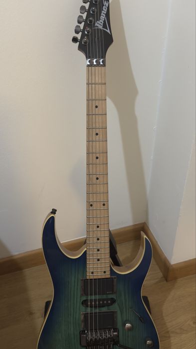 Ibanez RG 370AHMZ com captadores EMG