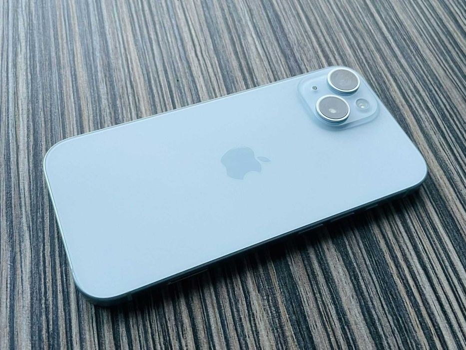 Smartfon APPLE iPhone 15 5G 128GB