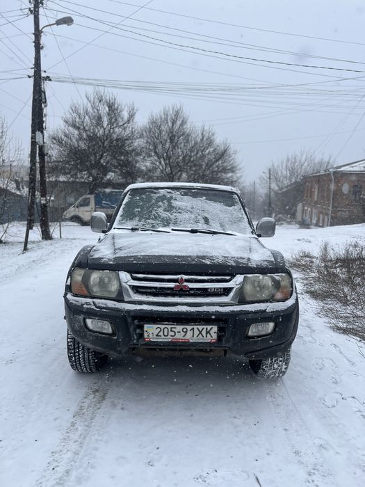 Митсубиси Паджеро 2000 3.5