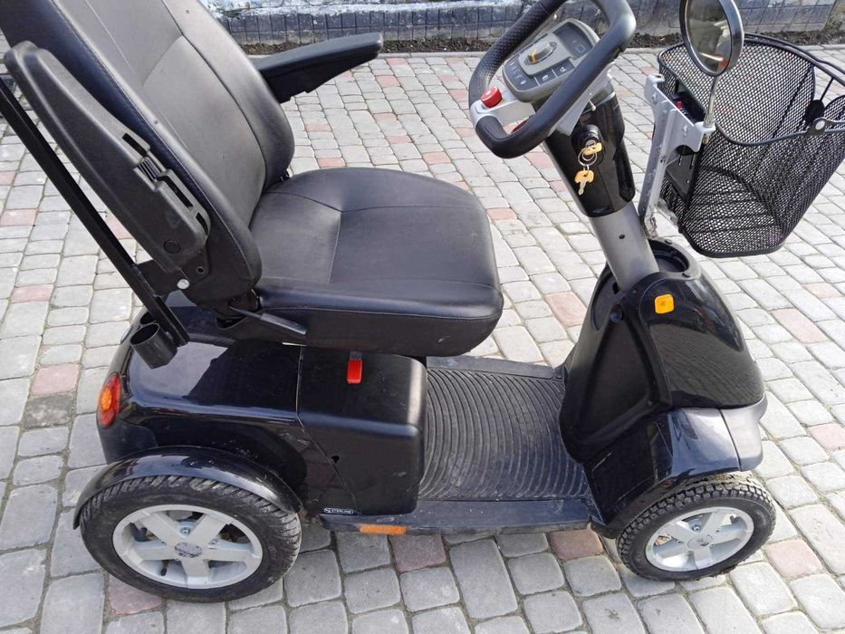 Электроскутер для инвалидов и пожилых