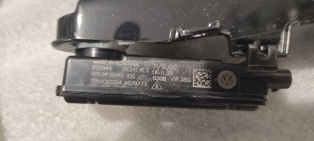 Ходовые огни Фольксваген гольф 8 (LED)