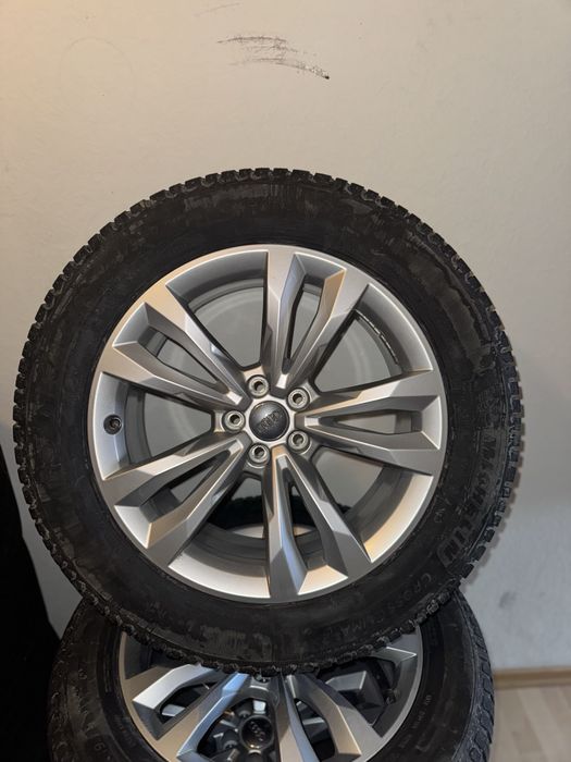 Колеса Audi Q7 R19