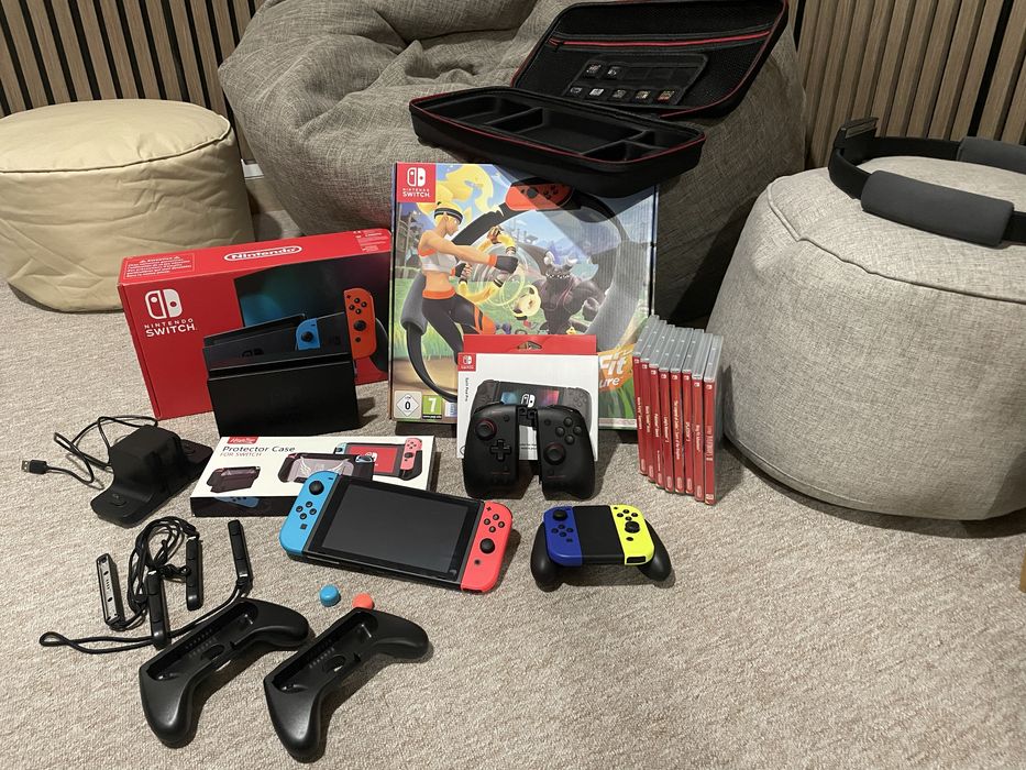 Nintendo Switch + 8 jogos + Acessórios