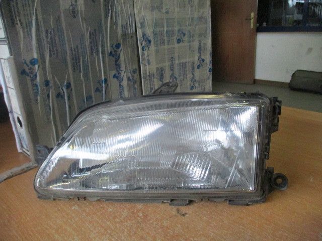 Ótica / farol esquerda PEUGEOT 306 Sedan (7B, N3, N5)