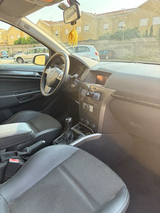 Opel Astra Caravan 2025