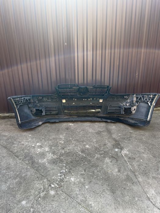 Бампер гольф 5 уневерсал Golf 5