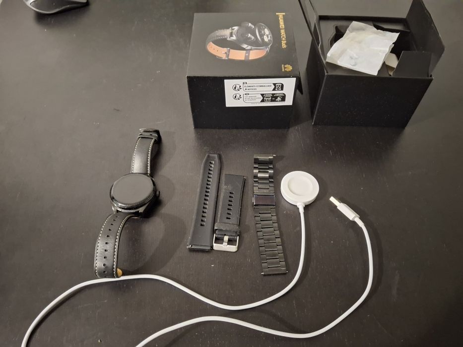 Huawei watch buds