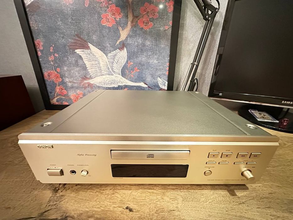 СД-програвач Denon DCD-1550AR