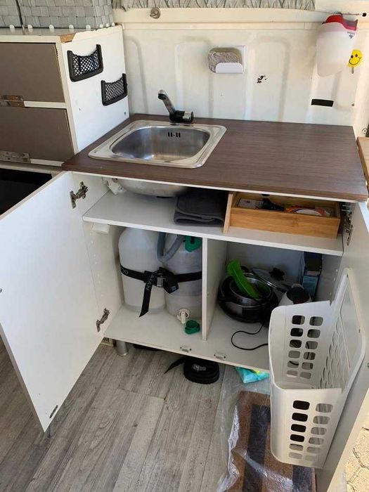 Campervan Renault Master 2.5D- Legalizada