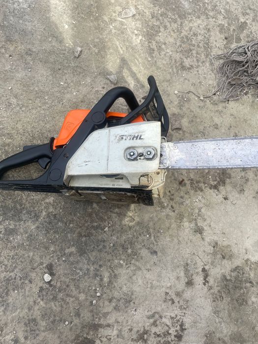 Бензопила STIHL MS180