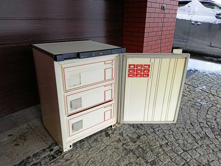 Zamrażarka 3 szufladowa