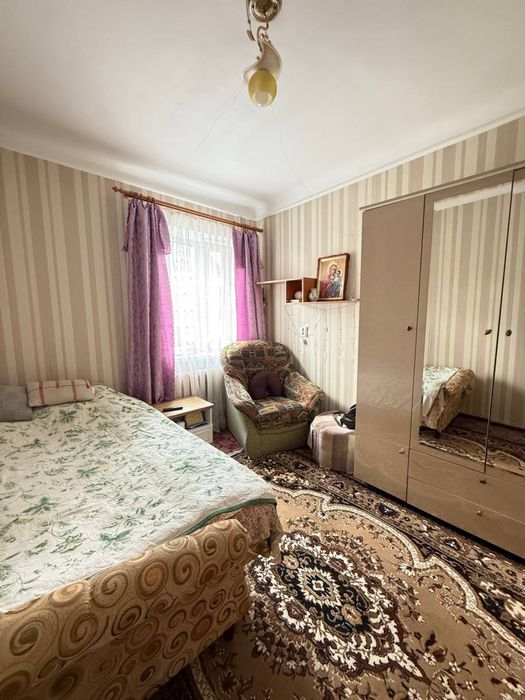 Продаж будинку і зем ділянки/Сонячне