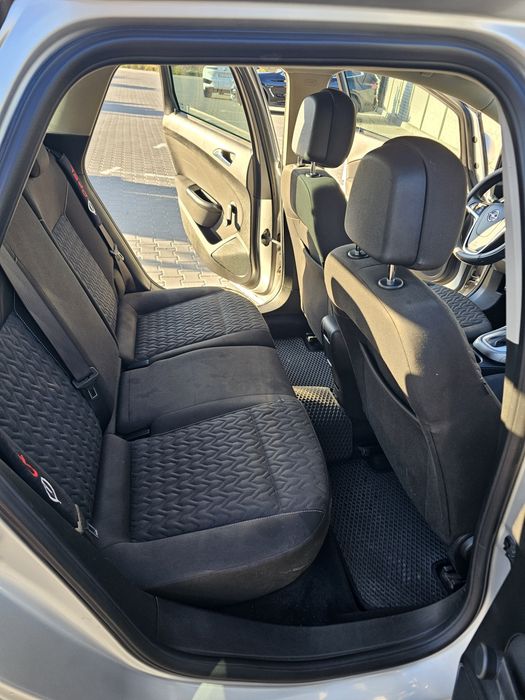 Opel Astra 2013 VIN W0LPD8EN8E8009851 фото оголошення 9 з 11