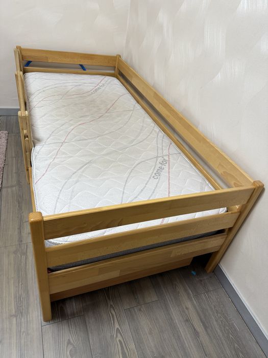 Деревяне ліжко 90/200