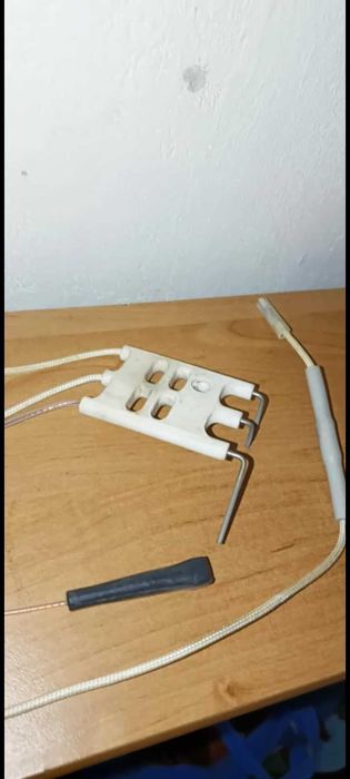 Elektroda zapłonowo-jonizacyjna Ariston Clas X